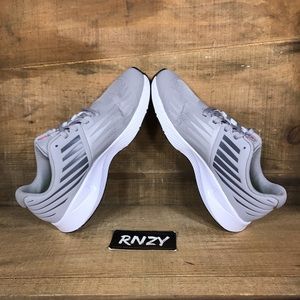 nike star runner grey